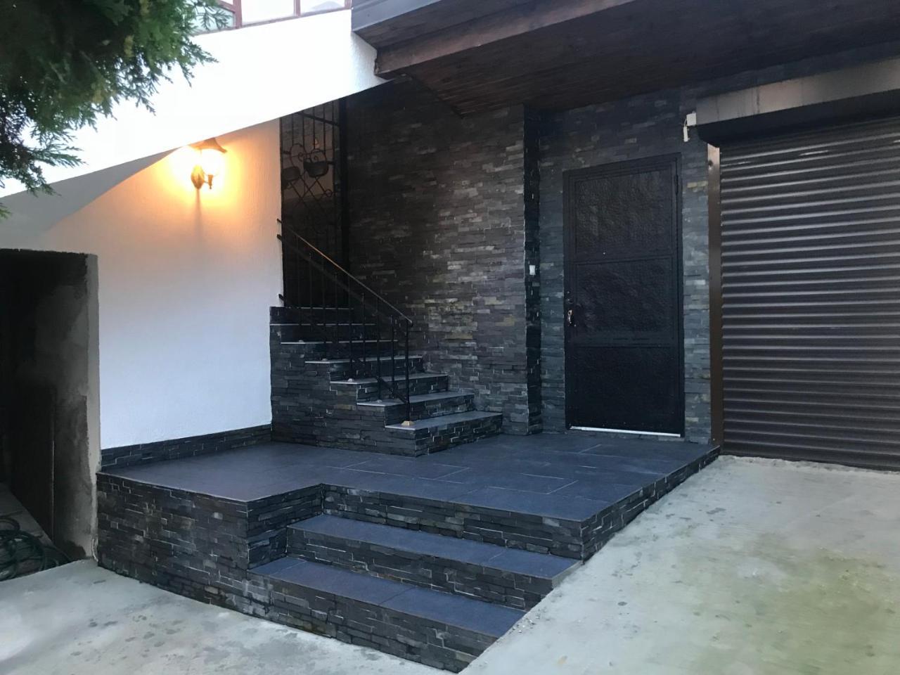 Layla'S Home Free Parking Sarajevo Luaran gambar